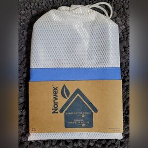 Norwex Large Active Towel - Blue and White
